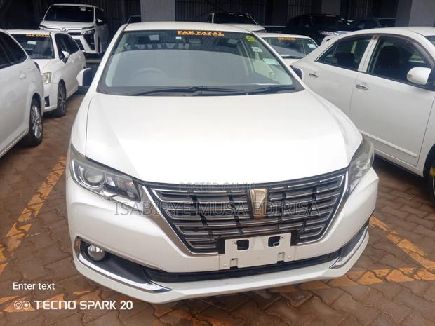 Toyota Premio 2016 Blue