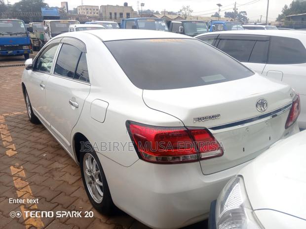 Toyota Premio 2016 Blue