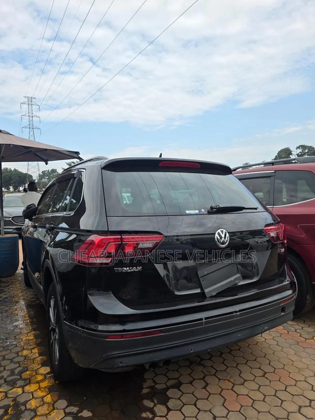 Volkswagen Tiguan 2017 Black