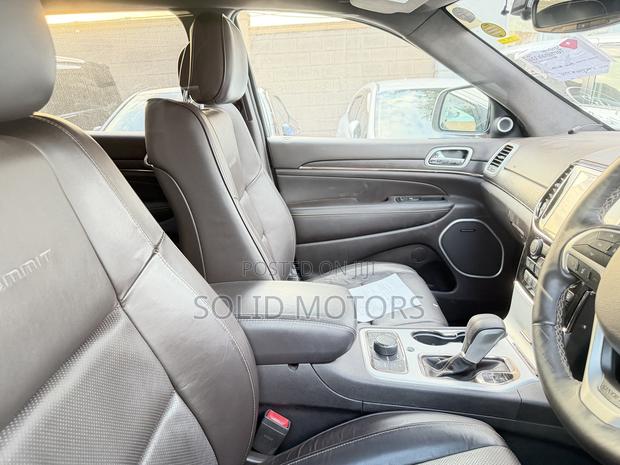 Jeep Grand Cherokee Summit 4dr 4x4 2018 White
