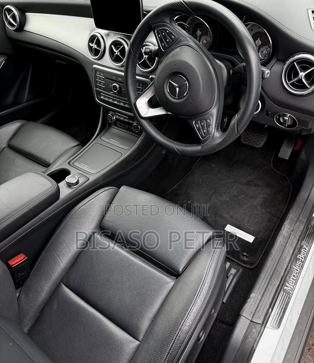 Mercedes-Benz GLA-Class 2016 White