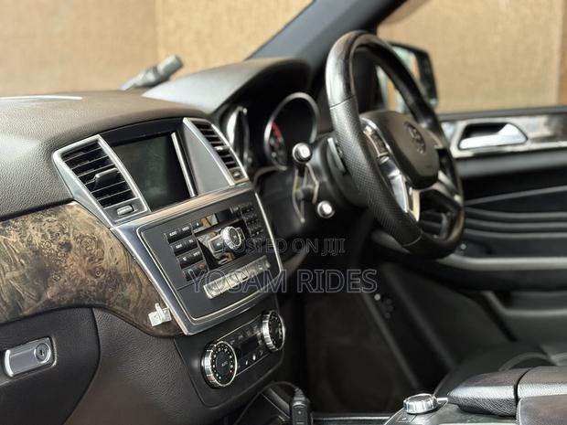 Mercedes-Benz M Class ML 350 BlueTEC 4Matic 2013 Black