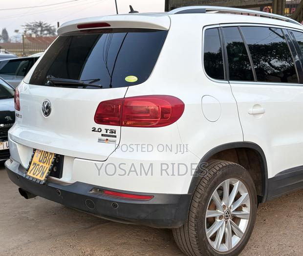 Volkswagen Tiguan S 2013 White