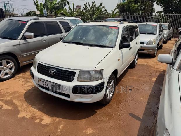Toyota Succeed 2006 White