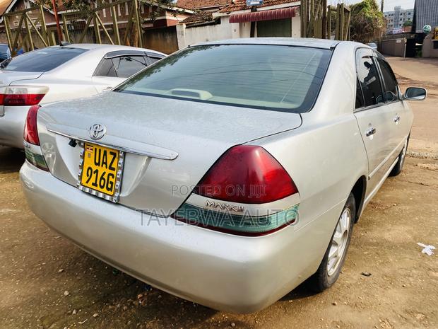 Toyota Mark II 2.0 RWD 2004 Silver