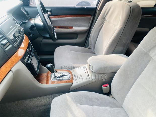 Toyota Mark II 2.0 RWD 2004 Silver