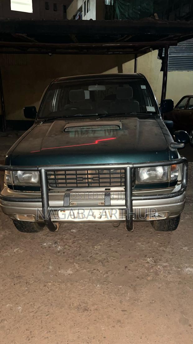 Isuzu Trooper 1996 Gray