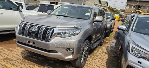 Toyota Land Cruiser Prado 2019 Ivory