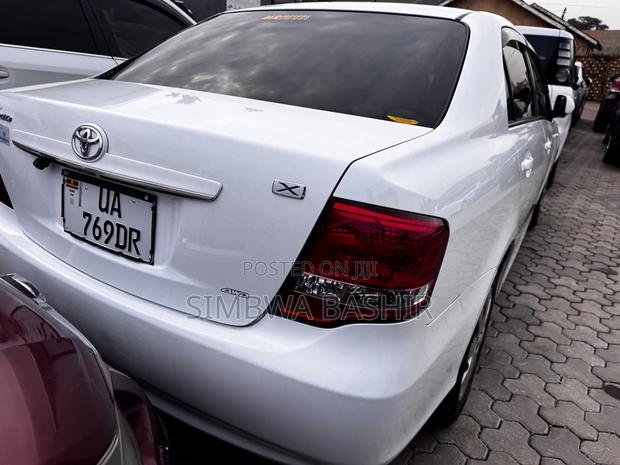 Toyota Axio 2011 White
