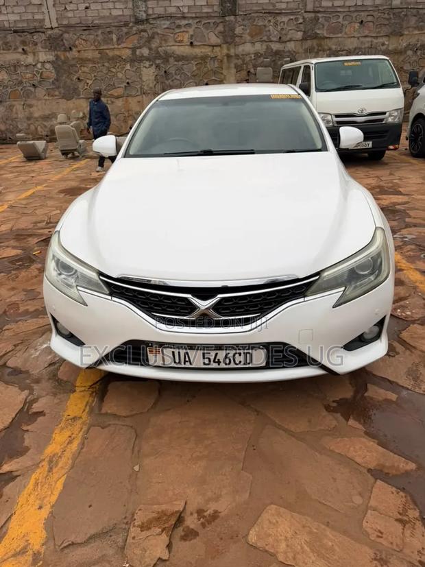 Toyota Mark X 2.5 RWD 2014 White