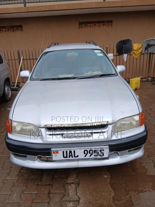 Toyota Carib 2003 Silver