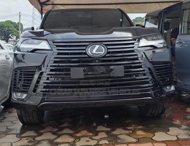 Lexus LX 500d 2022 Black