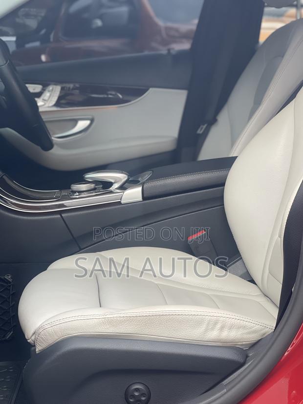 Mercedes-Benz C200 2017 Red