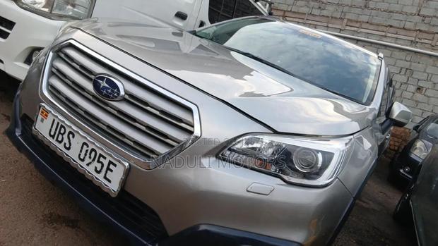 Subaru Outback 2016 Silver