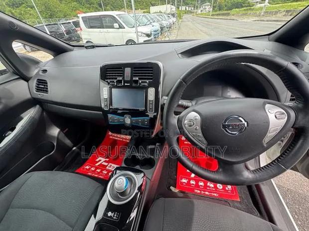 Nissan Leaf 2013 White
