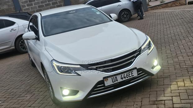 Toyota Mark X 2014 White