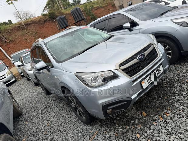Subaru Forester 2017 Silver