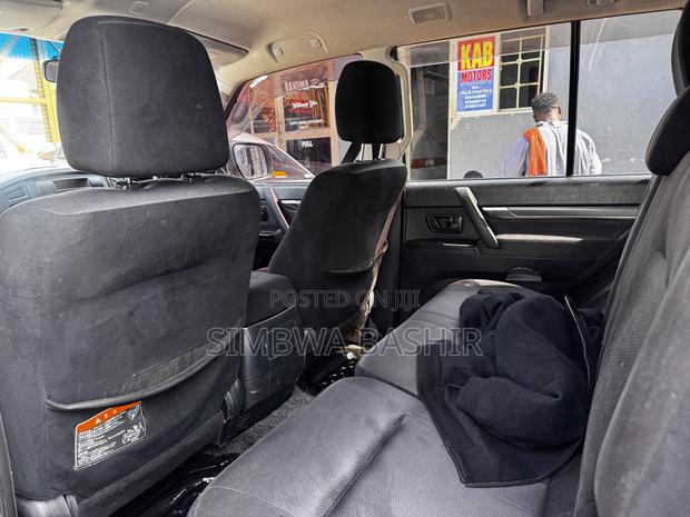Mitsubishi Pajero 2007 White