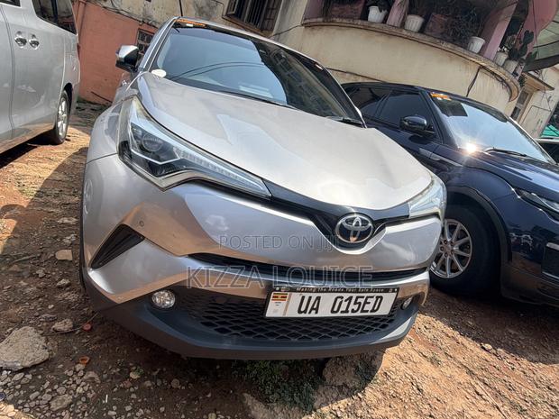 Toyota C-HR 2018 Gray