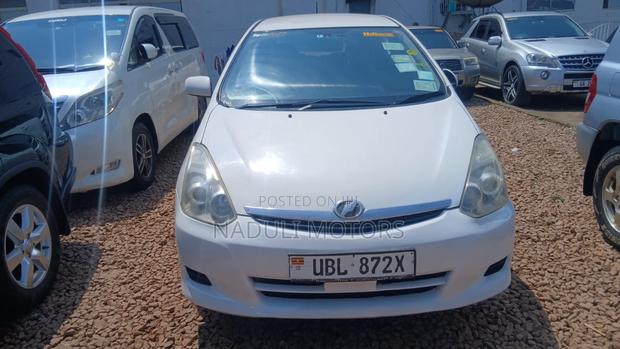 Toyota Wish 2007 White