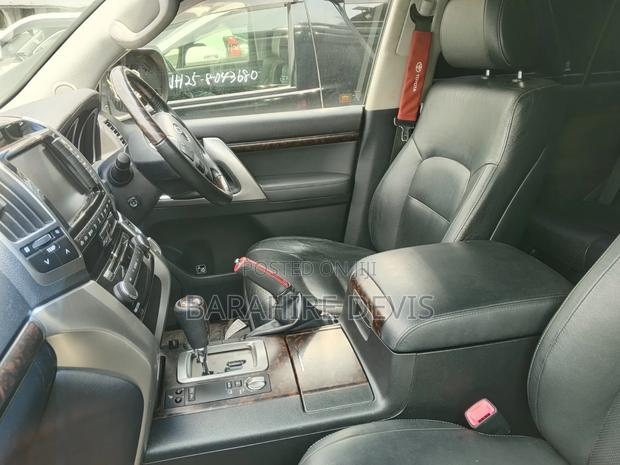 Toyota Land Cruiser 2013 Black
