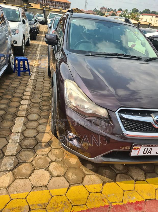 Subaru XV 2012 Maroon