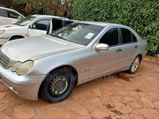 Mercedes-Benz C180 2005 Silver