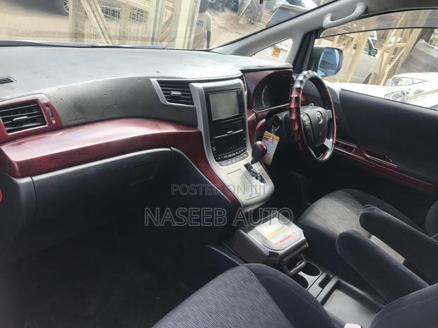 Toyota Alphard 2008 White