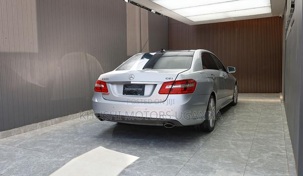 Mercedes-Benz E250 2011 Silver