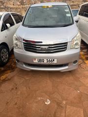 Toyota Noah 2012 Silver for sale