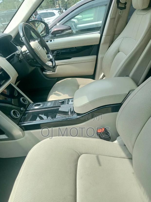 Rover 2000 2020 Silver