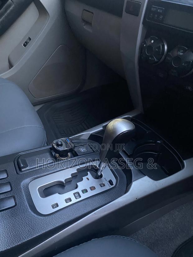 Toyota Hilux Surf 2.7 SSR 2009 Black