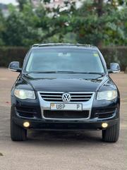 Volkswagen Touareg 2009 Black for sale