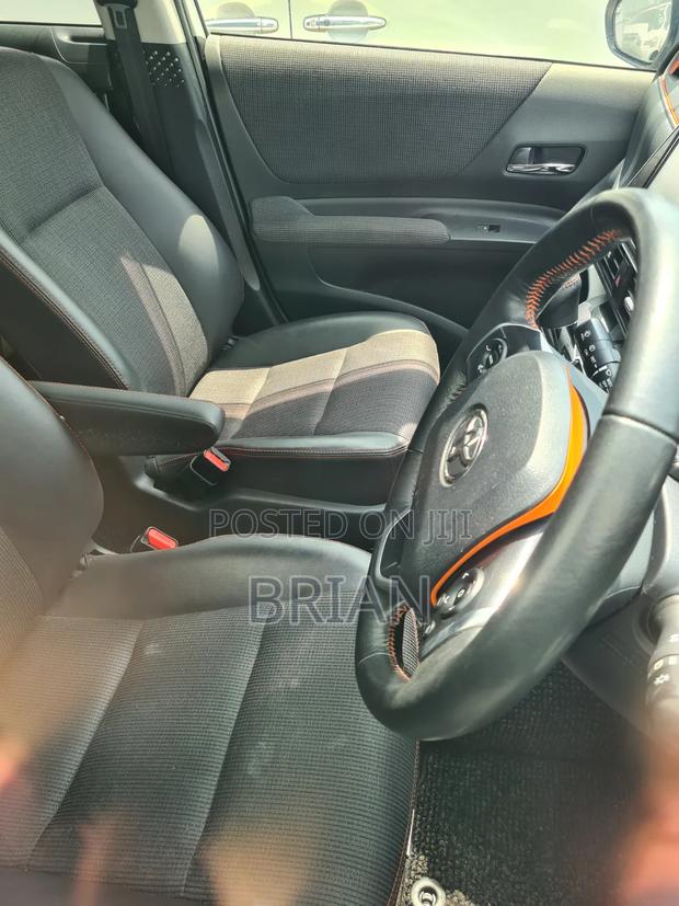 Toyota Sienta 2017 White