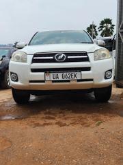 Toyota RAV4 2010 White for sale