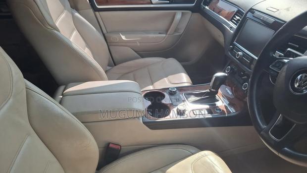 Volkswagen Touareg 2017 White