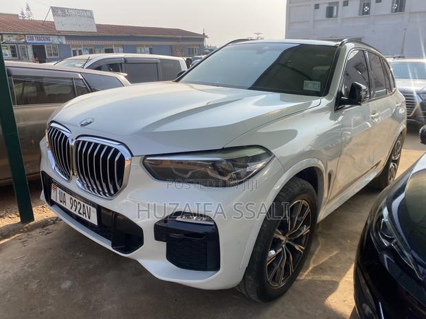Mercedes-Benz X Class 2021 White