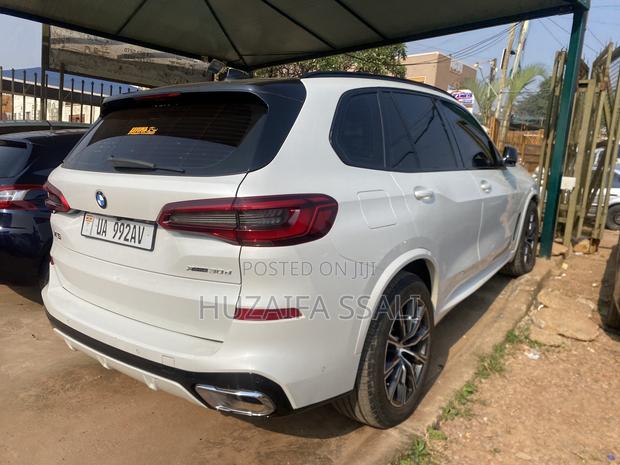 Mercedes-Benz X Class 2021 White