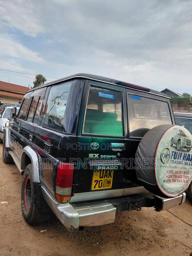 Toyota Land Cruiser Prado 1996 Green