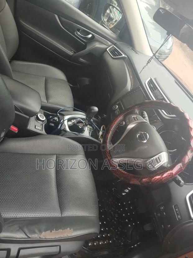 Nissan X-Trail 2016 Brown