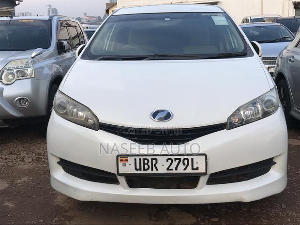 Toyota Wish 2010 White
