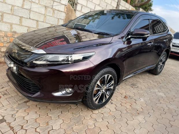 Toyota Harrier 2.0 2015 Burgundy
