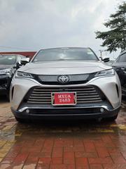 Toyota Harrier 2.0 2020 Beige for sale