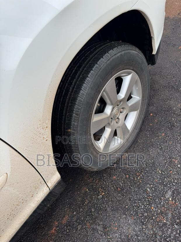 Toyota Harrier 2009 White