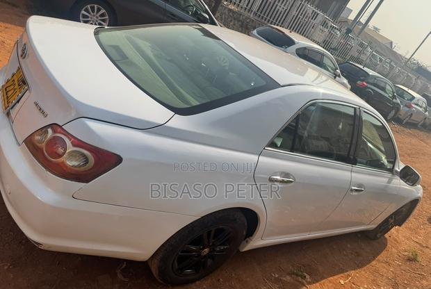Toyota Mark X 2.5 AWD 2008 White