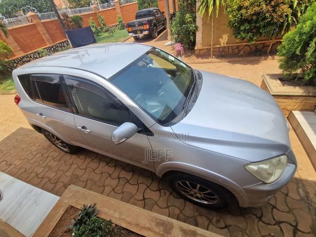 Toyota RAV4 2011 Silver