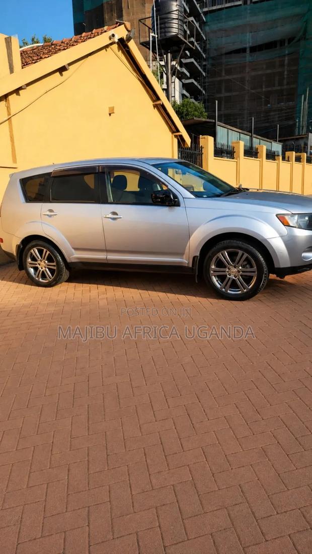 Mitsubishi Outlander 2008 Silver