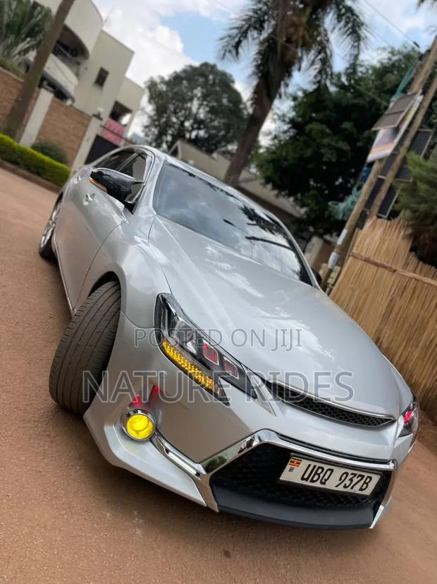 Toyota Mark X 2012 Silver