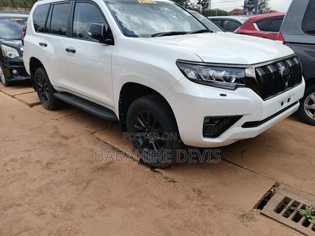 Toyota Land Cruiser Prado 2020 White