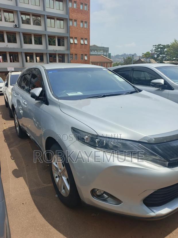 Toyota Harrier 2017 Silver